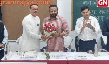 Zp member training: पुणे जिल्हा परिषदेचे सदस्य गिरवू लागले सभागृहातील संभाषण कौशल्याचे 'धडे'! 