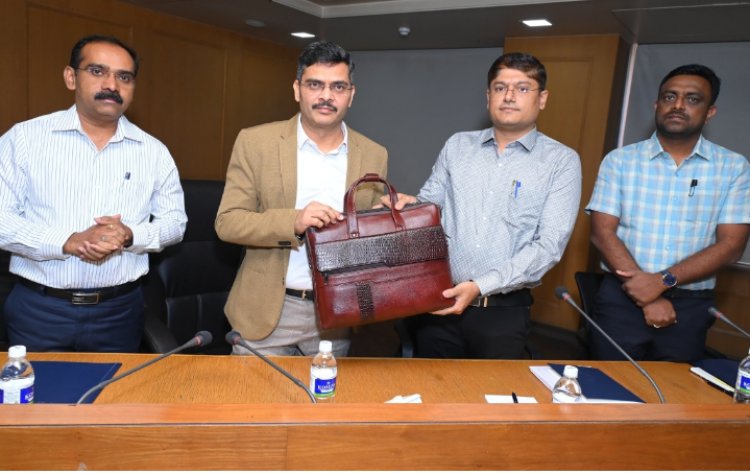 पुणे जिल्हा परिषदेच्या तिजोरीत अवघे २९ कोटी ७५ लाख रुपये, सलग पाचव्यांदा जमेचा अर्थसंकल्प सादर
