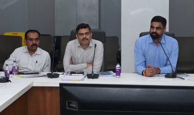 पुणे जिल्ह्याच्या वार्षिक विकास आराखड्यातील विकासकामे येत्या डिसेंबर अखेरपर्यंत पूर्ण करा, जिल्हाधिकाऱ्यांचा आदेश 