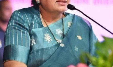 मराठवाड्याची माहेरवाशीण महाराष्ट्राच्या उपमुख्यमंत्रीपदी विराजमान!