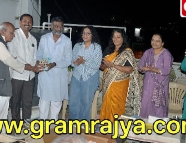 Ex Mla granthatula : लोकसेवा प्रतिष्ठानचे संस्थापक अध्यक्ष व माजी आमदार दीपक पायगुडे यांची ६१ व्या वाढदिवसानिमित्त ग्रंथतुला! 